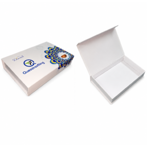 Custom-designed rigid magnetic closure box